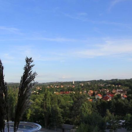 Ferienwohnung Uroczy, Jasny Apartament Oraz Bezplatny Parking! Krakau Exterior foto