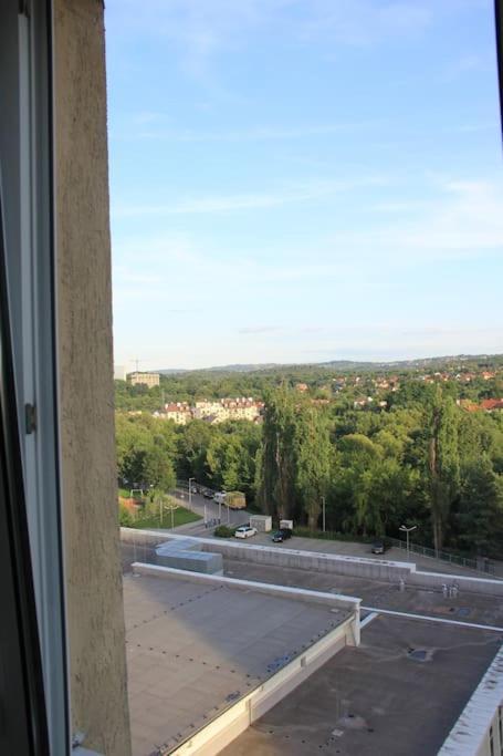 Ferienwohnung Uroczy, Jasny Apartament Oraz Bezplatny Parking! Krakau Exterior foto